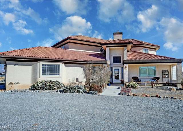 Property at 3821 S Tumbleweed Ave, Pahrump, NV 89048, 4 beds, 2.5 baths