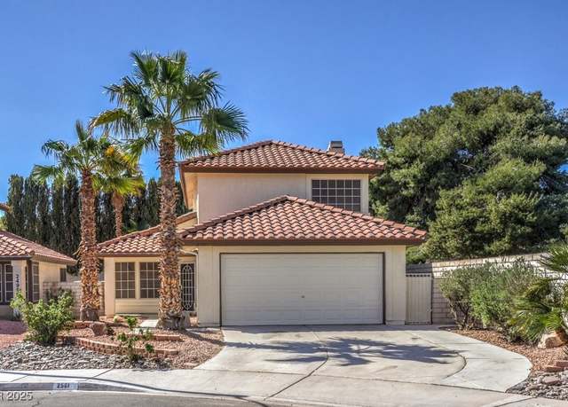 Property at 2501 Muirfield Ave, Henderson, NV 89074, 3 beds, 2.5 baths