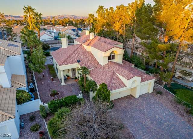 Property at 2104 Inverness Dr, Henderson, NV 89074, 4 beds, 3.5 baths