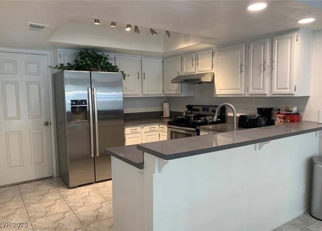 Property at 6250 W Flamingo Rd #88, Las Vegas, NV 89103, 2 beds, 2.5 baths