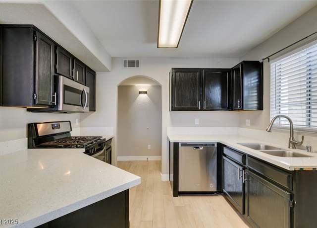 Property at 698 S Racetrack Rd #114, Henderson, NV 89015, 2 beds, 2 baths