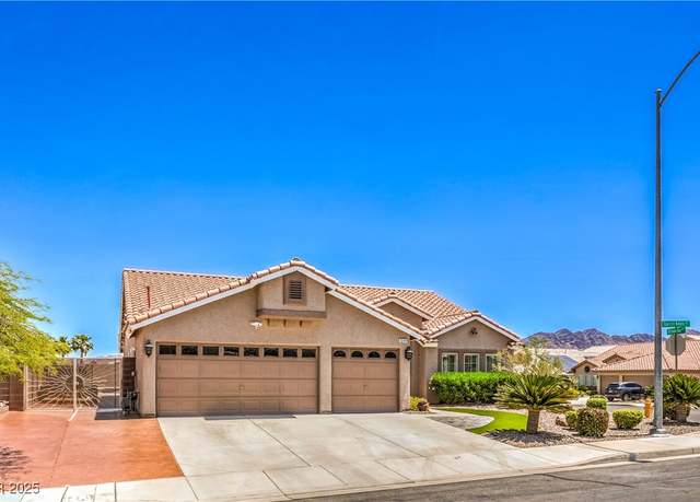 Property at 1044 Spanish Needle St, Henderson, NV 89002, 4 beds, 2 baths