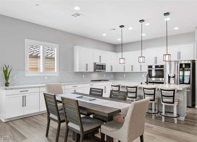 Property at 10968 Tracy Stevens Ave, Las Vegas, NV 89166, 4 beds, 3 baths