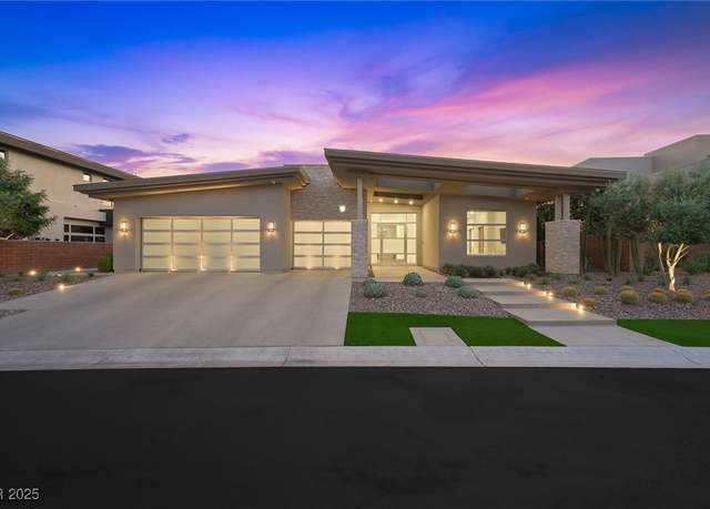 Property at 11 Hawkeye Ln, Las Vegas, NV 89135, 3 beds, 3.5 baths