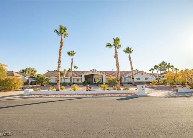Property at 321 E Middleton Dr, Henderson, NV 89015, 4 beds, 3.5 baths