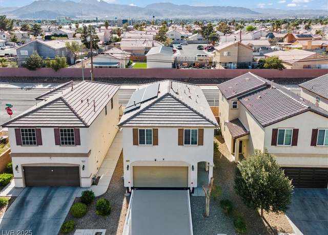 Property at 5667 Foxglove Field St, Las Vegas, NV 89130, 3 beds, 2.5 baths