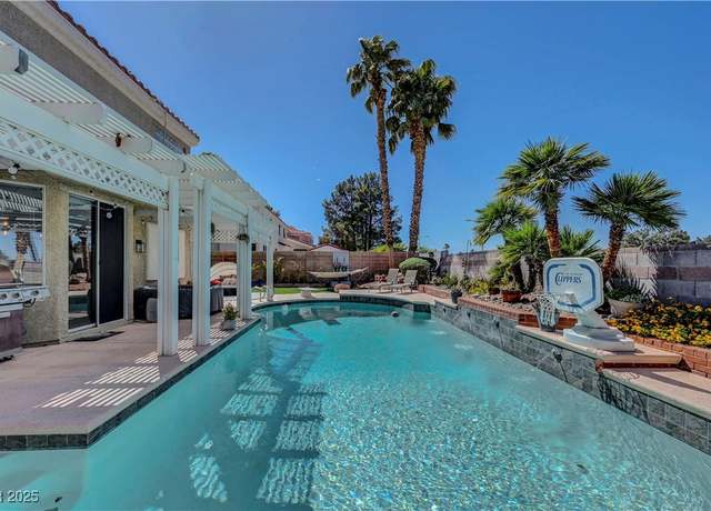 Property at 2016 Catalina Marie Ave, Henderson, NV 89074, 5 beds, 3 baths
