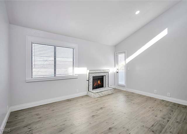 Property at 1701 E Katie Ave #10, Las Vegas, NV 89119, 1 bed, 1 bath