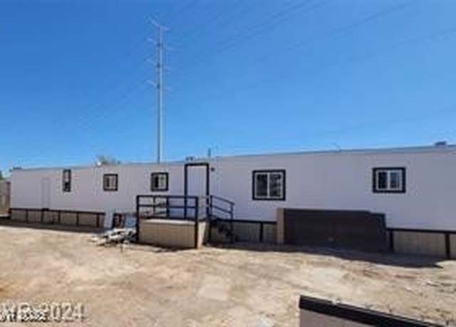 Property at 2884 Green Tree Ave, Las Vegas, NV 89142, 3 beds, 1.5 baths