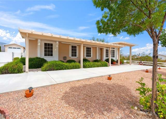 Property at 5661 Genoa Ave, Pahrump, NV 89060, 3 beds, 2 baths