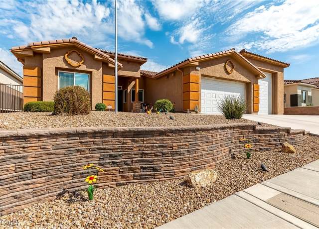 Property at 3811 Queen Elizabeth Ct, Laughlin, NV 89029, 3 beds, 2 baths