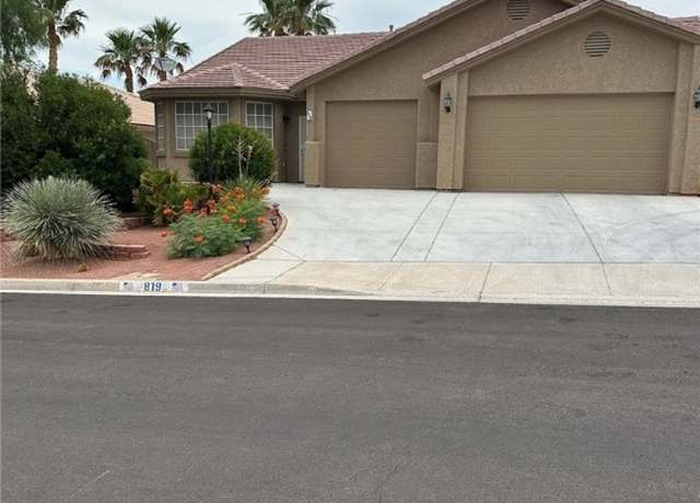 Property at 819 Sandsprings St, Henderson, NV 89011, 3 beds, 3 baths