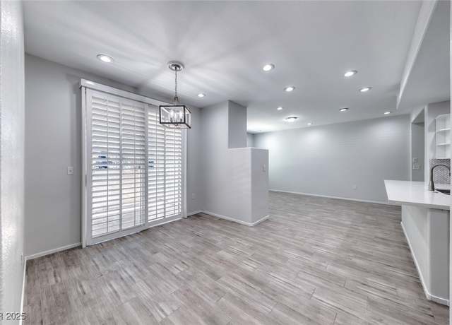 Property at 2325 Windmill Pkwy #1314, Henderson, NV 89074, 2 beds, 2 baths