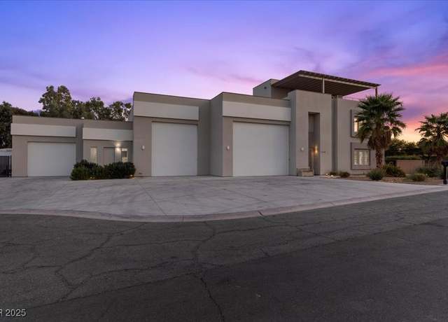 Property at 7140 La Cienega St, Las Vegas, NV 89119, 4 beds, 4.5 baths