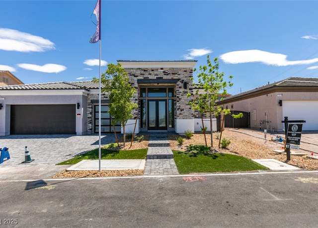 Property at 311 S Lisbon St, Henderson, NV 89015, 4 beds, 4.5 baths