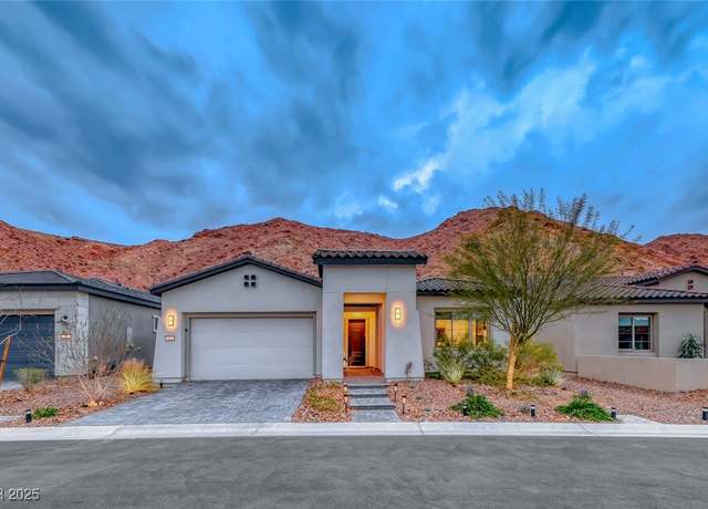 Property at 101 Mirage View Dr, Henderson, NV 89011, 3 beds, 2.5 baths