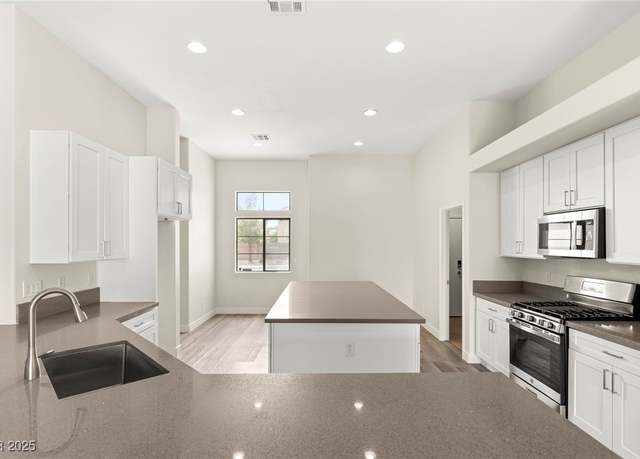 Property at 6512 N Bruce St, North Las Vegas, NV 89086, 4 beds, 4 baths