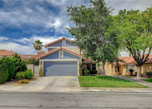 Property at 2412 Muirfield Ave, Henderson, NV 89074, 3 beds, 2.5 baths