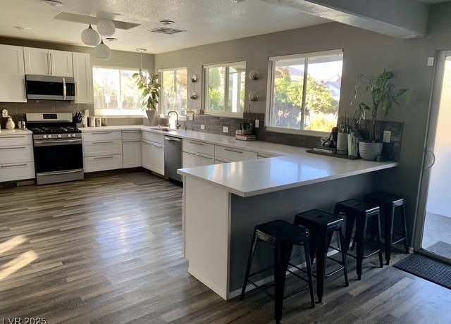 Property at 9485 Supernova Ct, Las Vegas, NV 89123, 4 beds, 3 baths