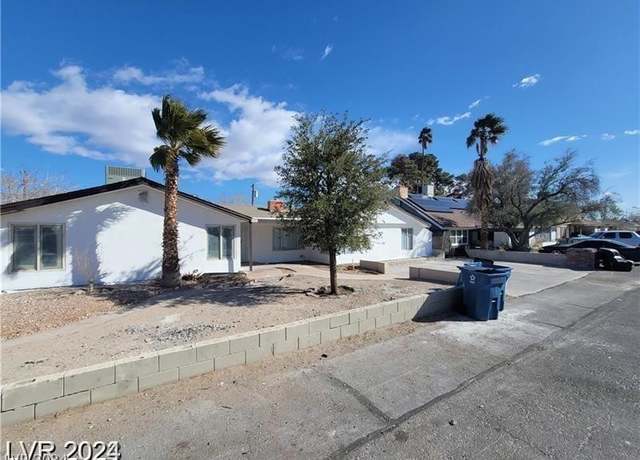 Property at 1710 Shadow Mountain Pl, Las Vegas, NV 89108, 4 beds, 4 baths
