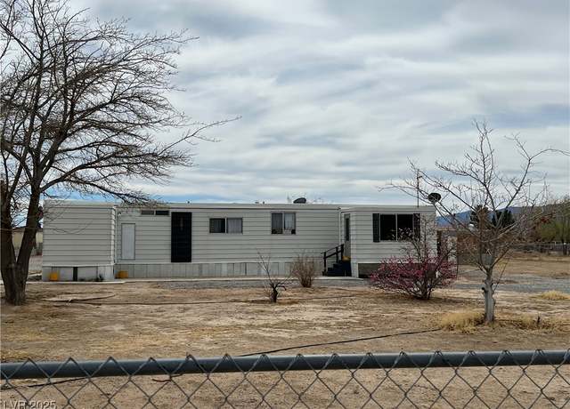 Property at 2091 Keenan Way, Pahrump, NV 89048, 2 beds, 1 bath