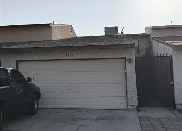 Property at 1203 Mews Ln, Las Vegas, NV 89101, 3 beds, 2 baths