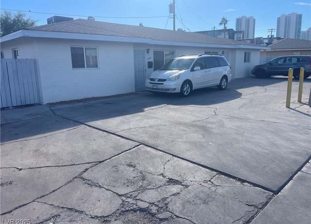 Property at 1905 Weldon Pl, Las Vegas, NV 89104, 4 beds, 2 baths