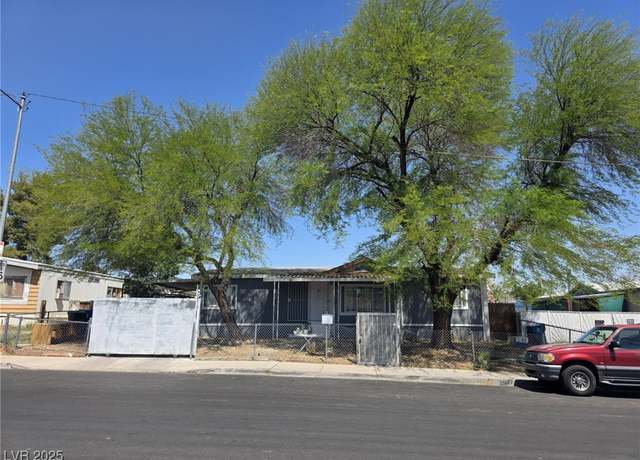 Property at 4794 Saguaro Way, Las Vegas, NV 89121, 1 bath