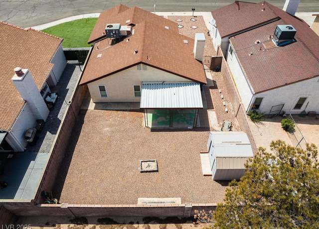Property at 7268 Wichita Ct, Las Vegas, NV 89119, 2 beds, 1 bath