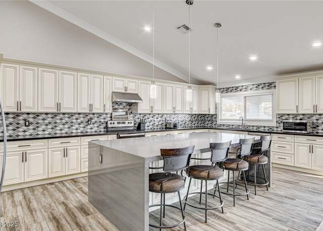Property at 5353 Dorrell Ln, Las Vegas, NV 89131, 4 beds, 3.5 baths