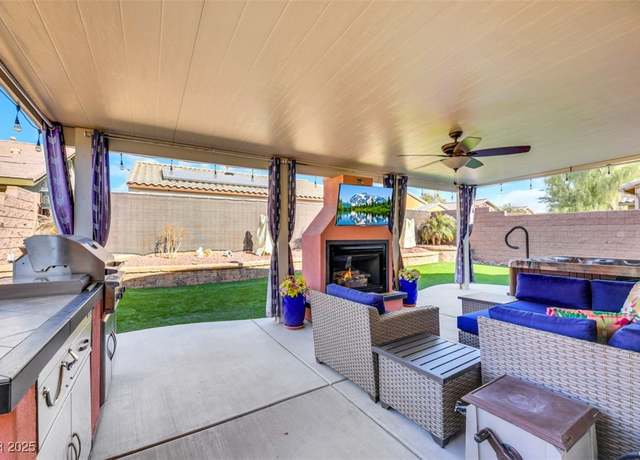 Property at 3740 Corte Bella Hills Ave, North Las Vegas, NV 89081, 2 beds, 2 baths