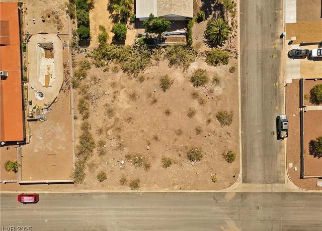 Property at 200 E Kimberly Dr, Henderson, NV 89015