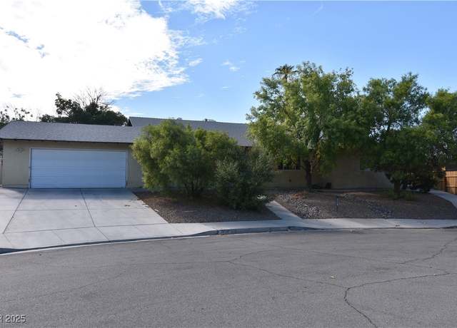 Property at 3633 Monte Verde St, Las Vegas, NV 89121, 4 beds, 2.5 baths