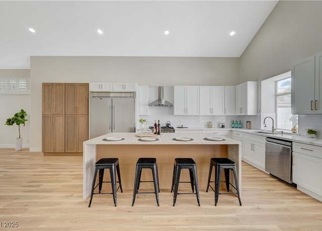 Property at 8886 Blake Alan Ave, Las Vegas, NV 89147, 4 beds, 3.5 baths