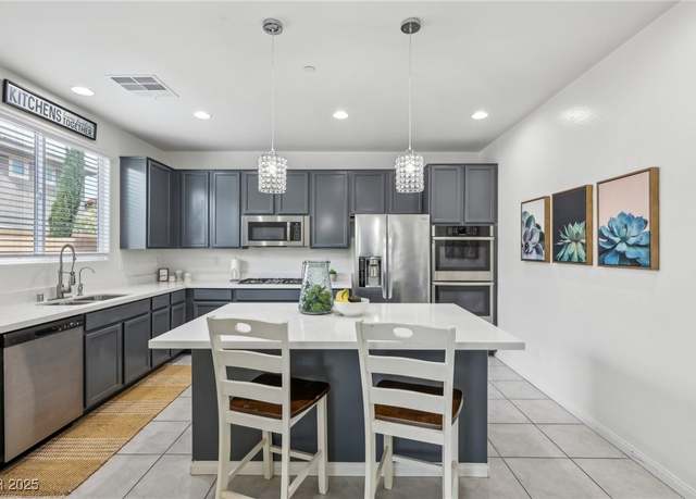 Property at 160 Lilt Ave, Henderson, NV 89011, 4 beds, 2.5 baths