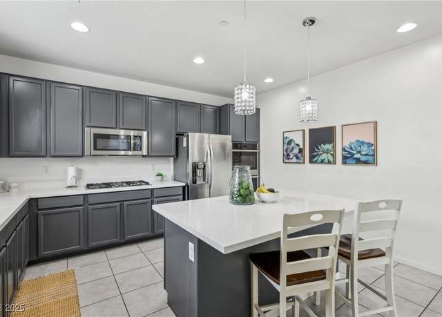 Property at 160 Lilt Ave, Henderson, NV 89011, 4 beds, 2.5 baths