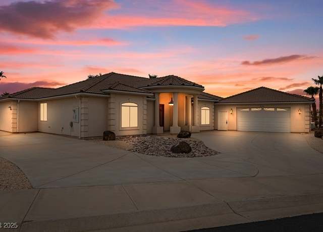 Property at 624 Palos Verdes Dr, Mesquite, NV 89027, 3 beds, 3.5 baths