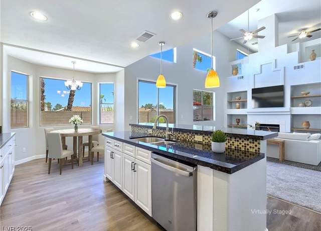 Property at 1408 Colfax Creek St, Henderson, NV 89012, 3 beds, 2.5 baths