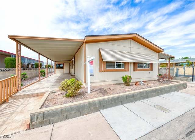Property at 3011 Gavilan Ln, Las Vegas, NV 89122, 3 beds, 2 baths