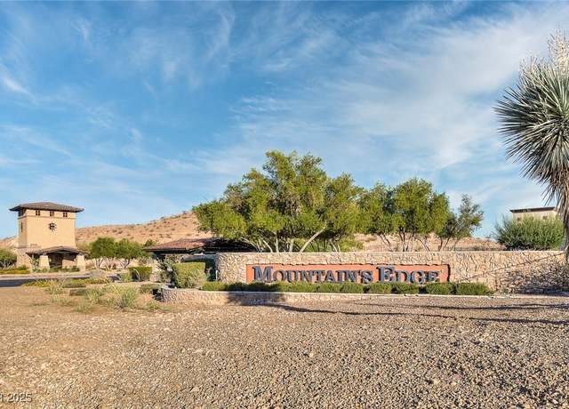 Property at 7440 Earnshaw Ave, Las Vegas, NV 89179, 3 beds, 2.5 baths