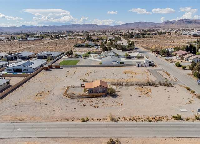 Property at 8430 Gagnier Blvd, Las Vegas, NV 89113, 1 bed, 1 bath