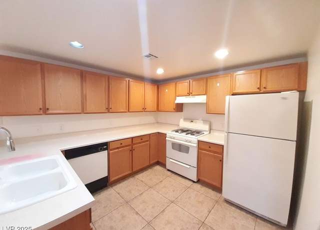 Property at 9580 W Reno Ave #183, Las Vegas, NV 89148, 2 beds, 2 baths