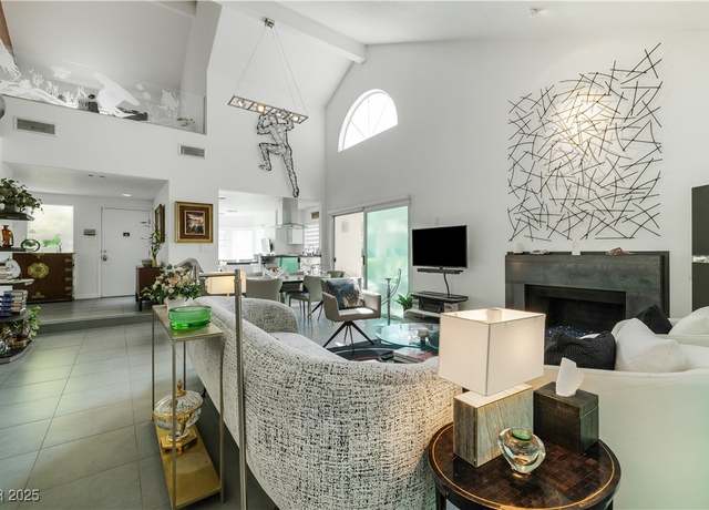 Property at 6923 Emerald Springs Ln, Las Vegas, NV 89113, 2 beds, 2.5 baths