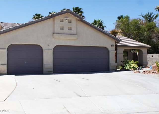 Property at 6513 Echo Crest Ave, Las Vegas, NV 89130, 3 beds, 2 baths