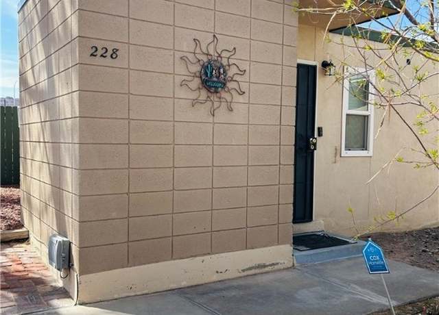 Property at 228 E Van Wagenen St, Henderson, NV 89015, 1 bath