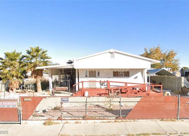 Property at 6014 Rocky Mountain Ave, Las Vegas, NV 89156, 3 beds, 1.5 baths