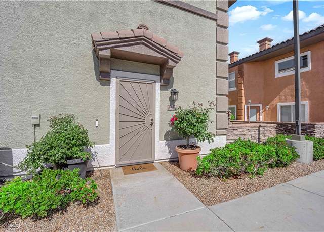Property at 10450 Gold Shadow Ave, Las Vegas, NV 89129, 3 beds, 2.5 baths