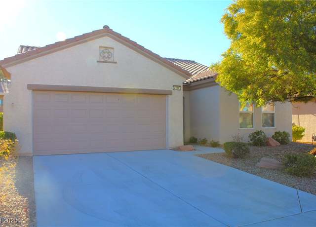 Property at 2212 Sawtooth Mountain Dr, Henderson, NV 89044, 2 beds, 2 baths