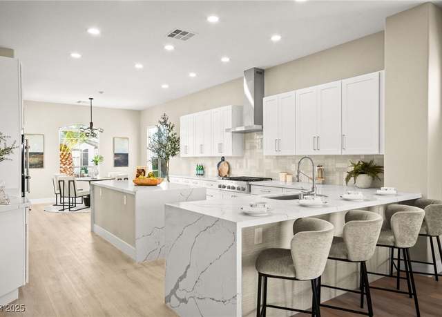 Property at 2264 Savannah River St, Henderson, NV 89044, 2 beds, 2.5 baths