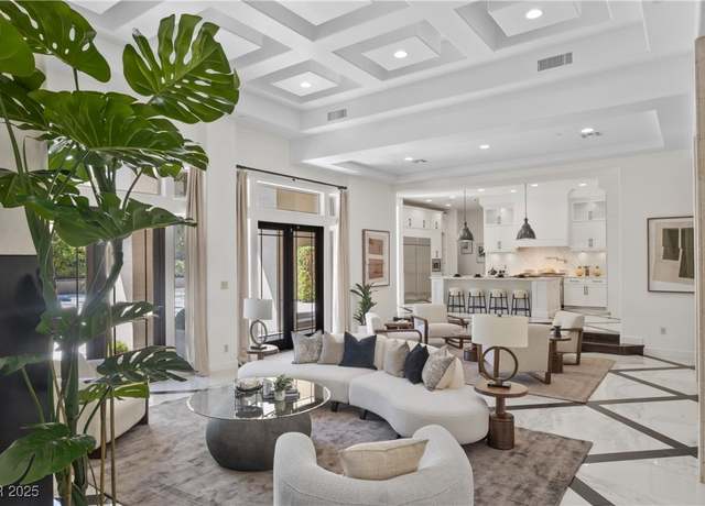 Property at 9 Greely Club Trl, Henderson, NV 89052, 6 beds, 6.5 baths